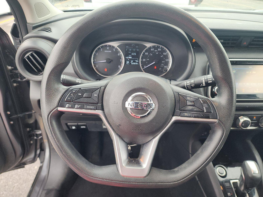 Certified 2021 Nissan Kicks S FWD image 7