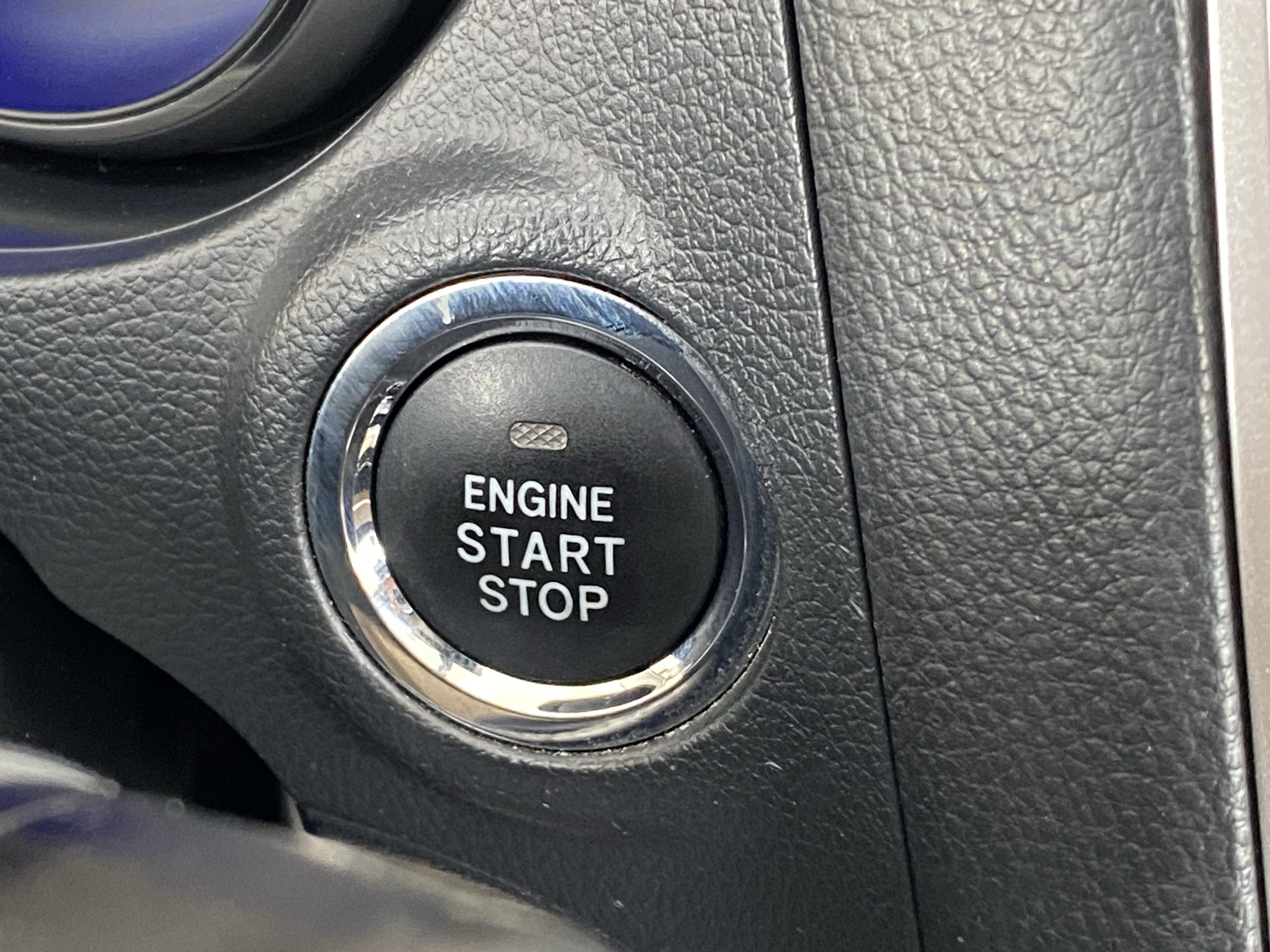 Used 2018 Subaru Outback 3.6R Limited AWD/4WD image 16