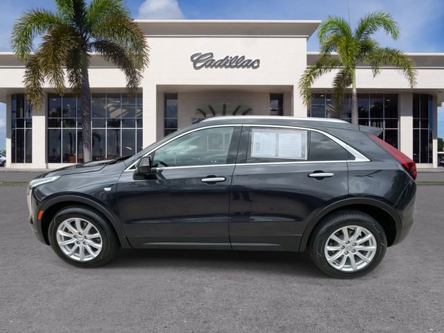 Certified 2023 Cadillac XT4 Luxury w/ Driver Awareness Package FWD image 8