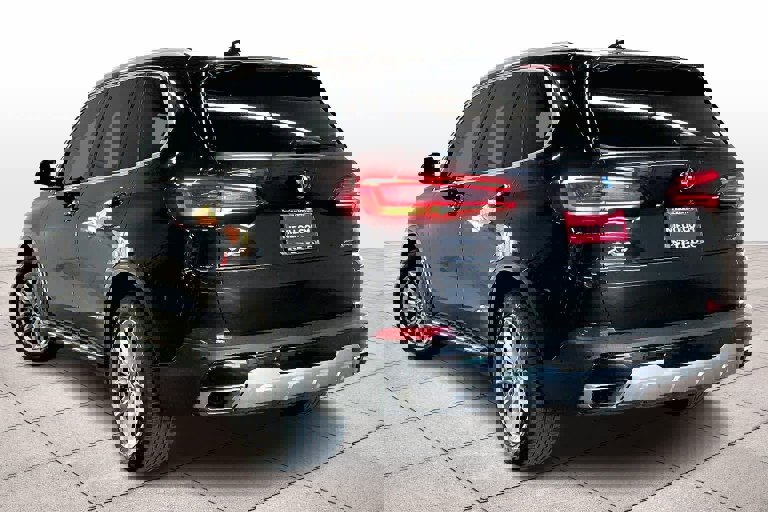 Used 2020 BMW X5 sDrive40i w/ Premium Package image 14