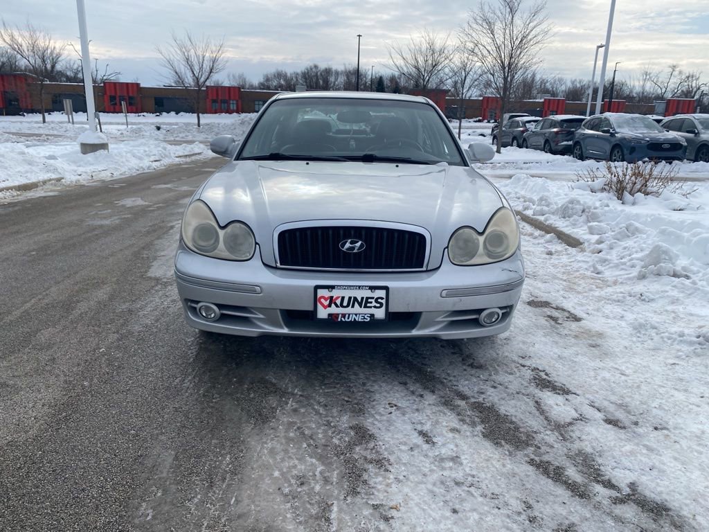 Used 2004 Hyundai Sonata image 2