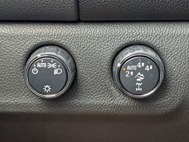 Used 2021 Chevrolet Colorado ZR2 AWD/4WD image 21