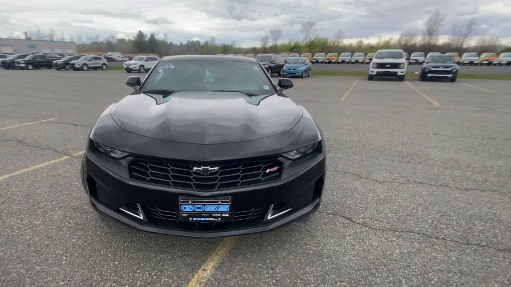 Certified 2024 Chevrolet Camaro LT w/ RS Package RWD image 3