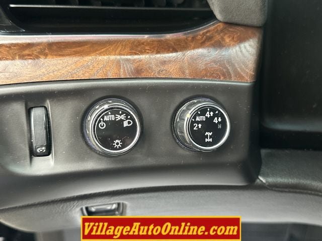 Used 2016 Cadillac Escalade ESV Premium AWD/4WD image 35
