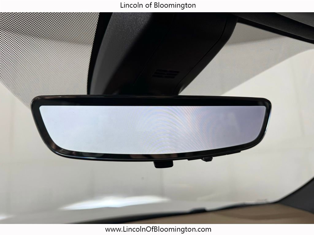 Used 2021 Chevrolet Suburban Premier w/ Premium Package image 64