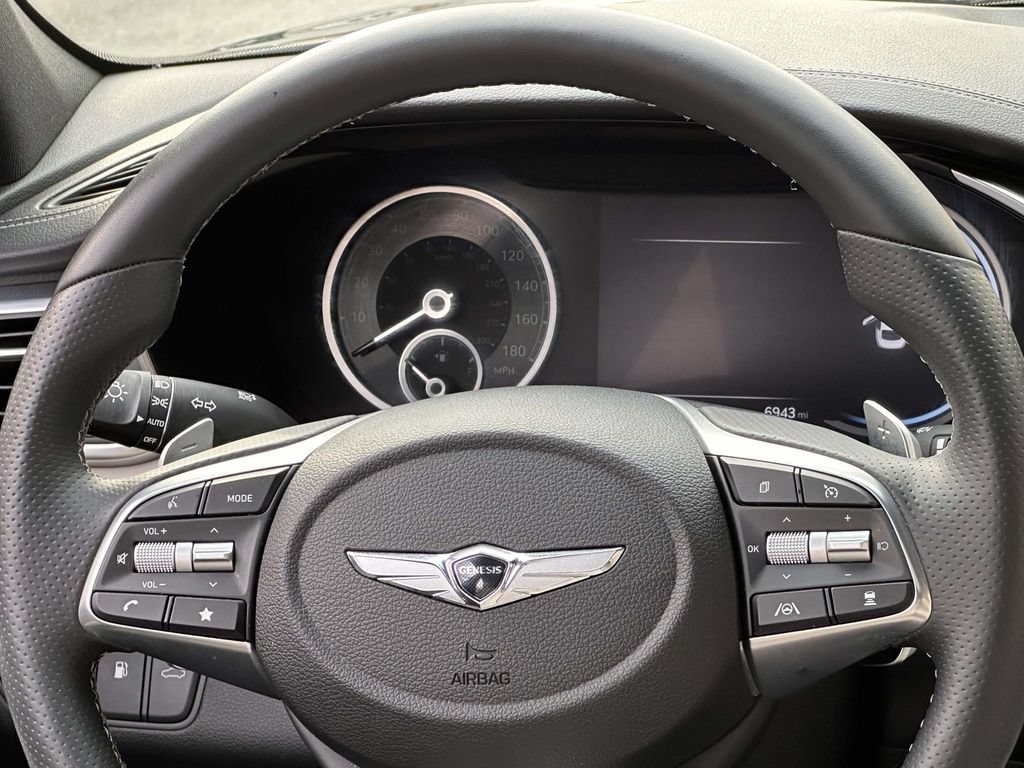 Used 2023 Genesis G70 2.0T w/ Sport Prestige Package AWD/4WD image 21