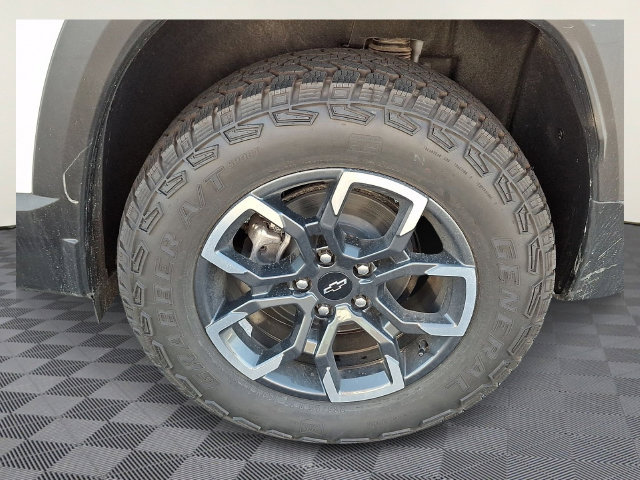 New 2027 Chevrolet Equinox ACTIV AWD/4WD image 5