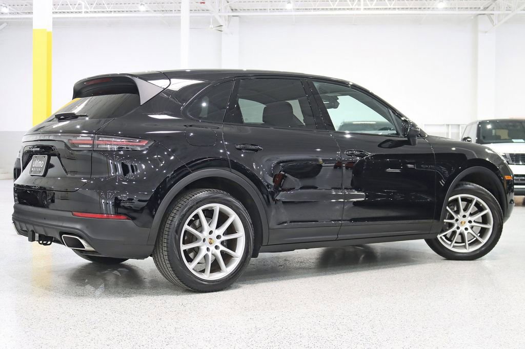 Used 2023 Porsche Cayenne image 9