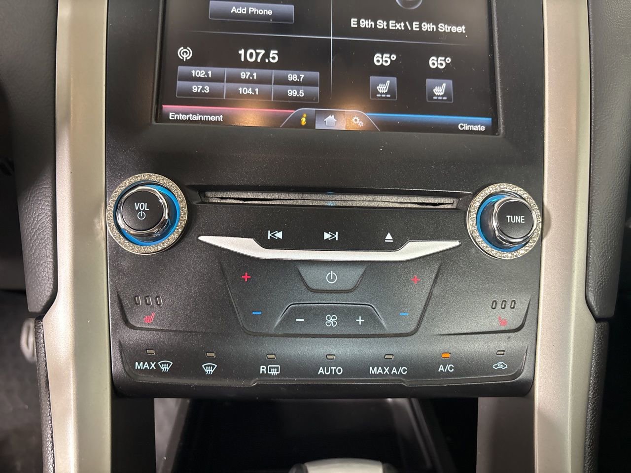 Used 2014 Ford Fusion SE w/ Equipment Group 202A image 18