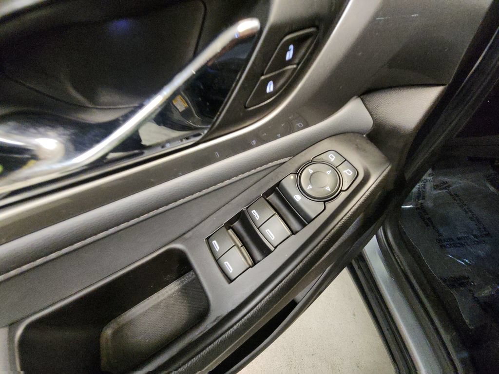 Certified 2019 Chevrolet Traverse LT w/ LPO, Floor Liner Package AWD/4WD image 36