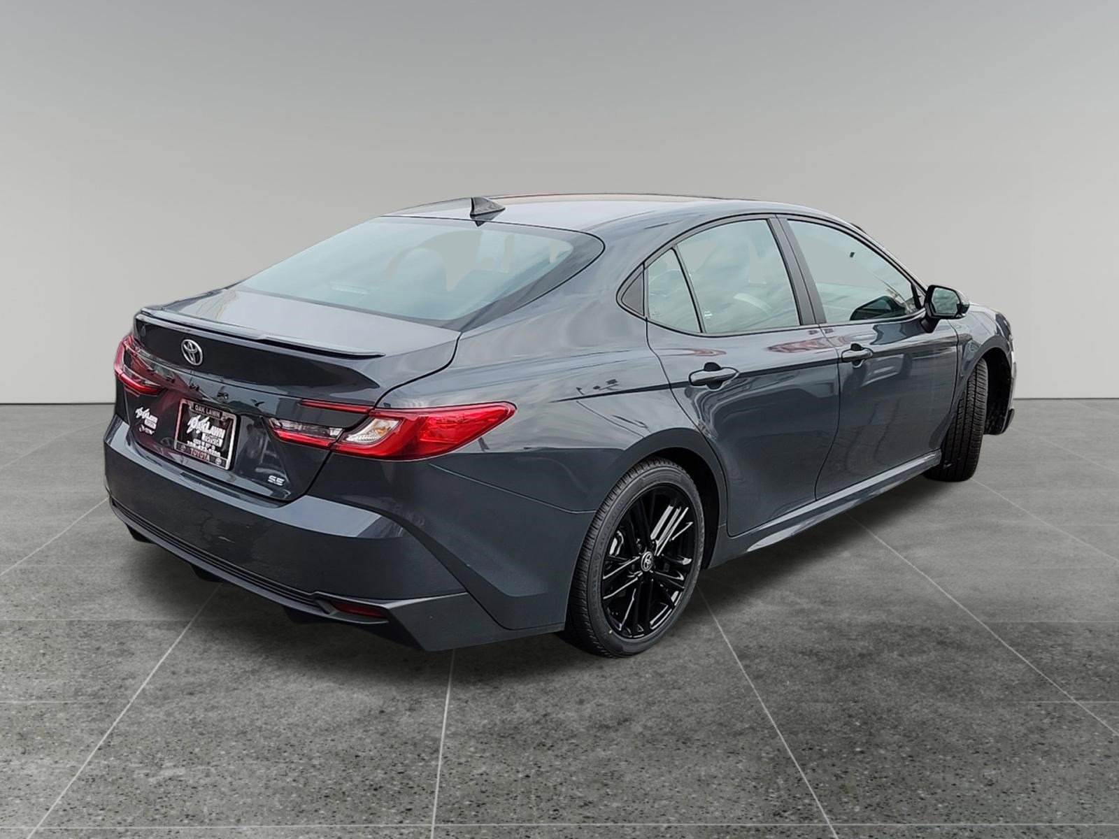 Certified 2025 Toyota Camry SE image 7