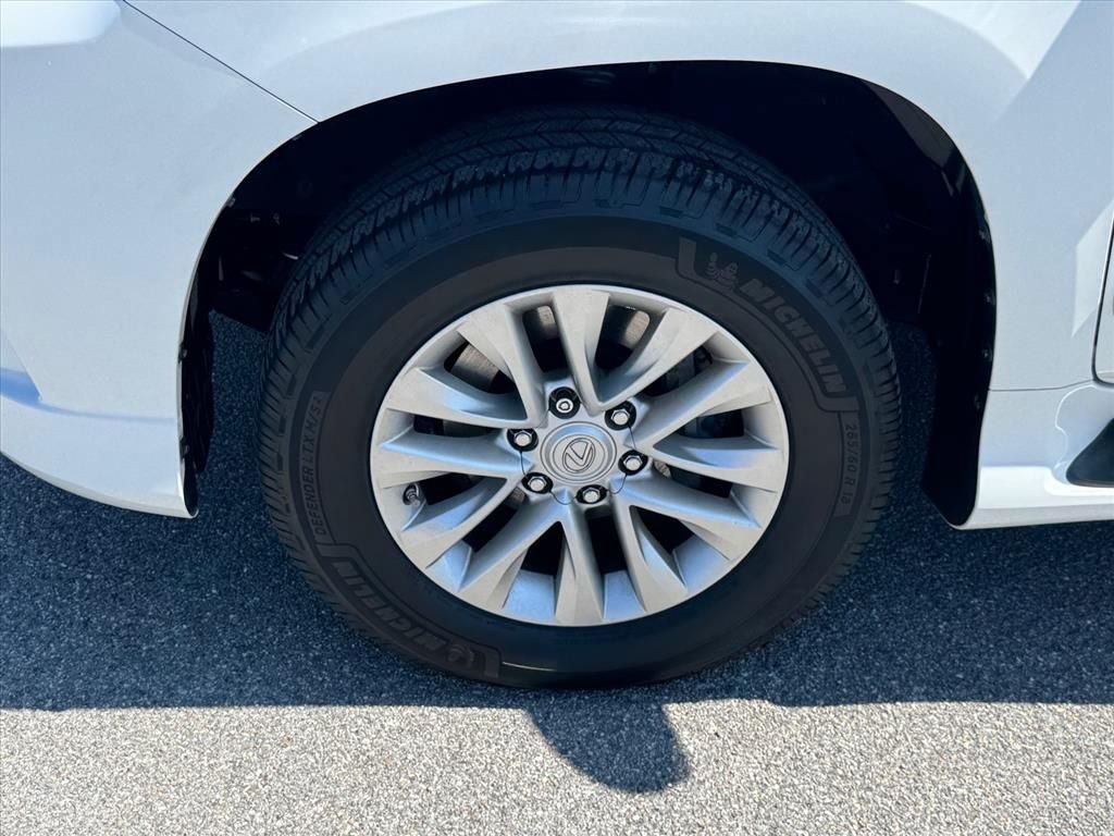 Used 2019 Lexus GX 460 Premium w/ Premium Package AWD/4WD image 15