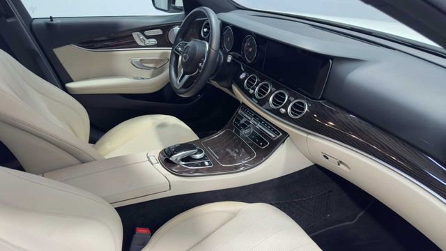 Used 2019 Mercedes-Benz E 300 image 14