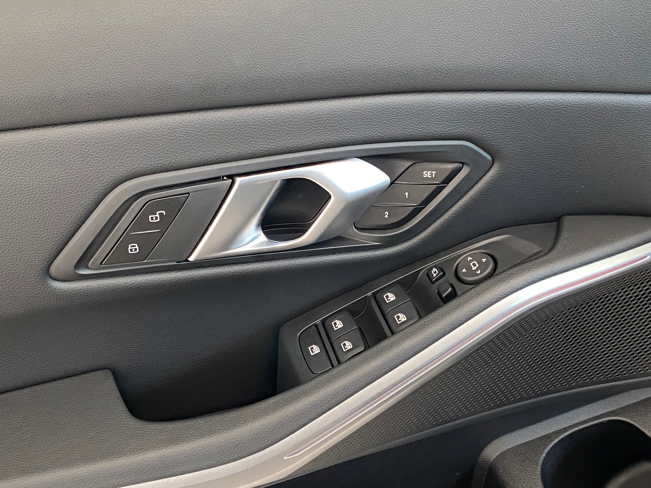 Used 2025 BMW 330i xDrive 330i xDrive w/ Convenience Package image 23