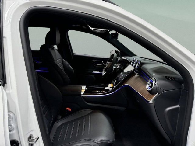 New 2026 Mercedes-Benz GLC 300 4MATIC image 18