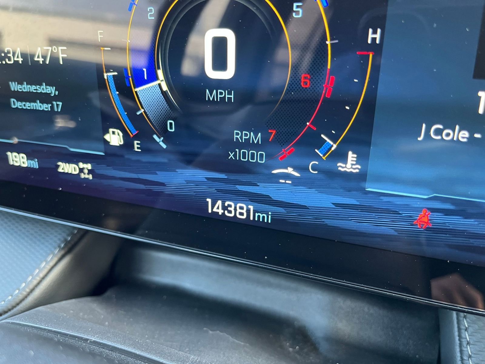 Used 2025 Chevrolet Equinox LT image 40