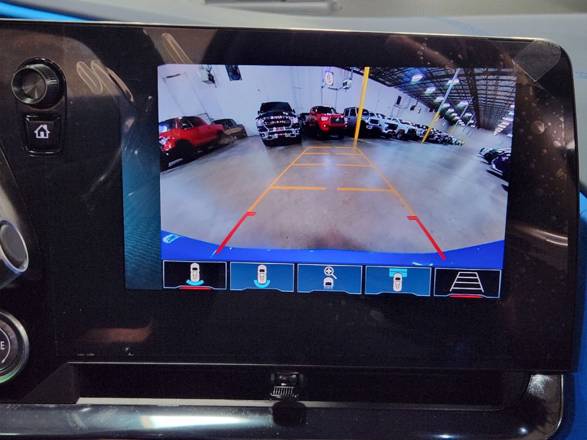 Used 2024 Chevrolet Corvette Z06 w/ Stealth Interior Trim Package RWD image 30