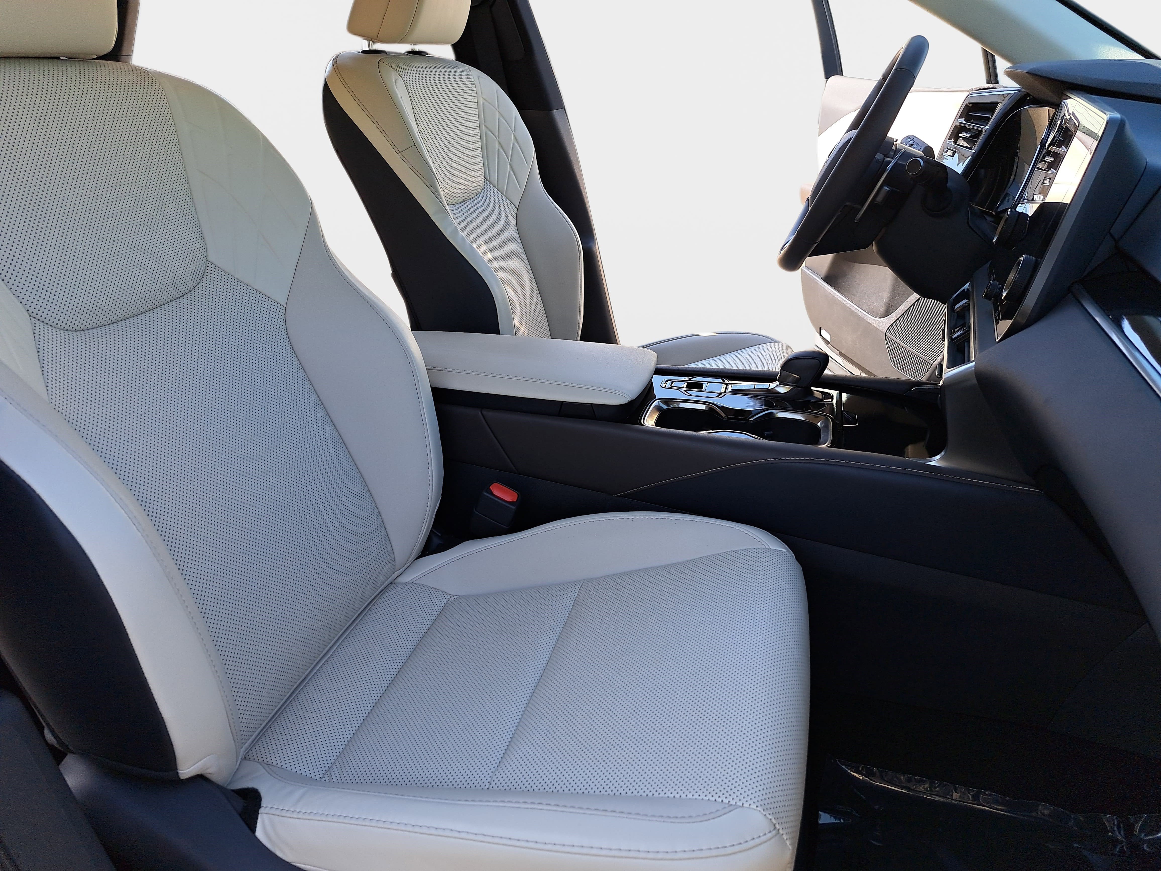 Used 2023 Lexus RX 350 FWD w/ Accessory Package (Z1) image 10