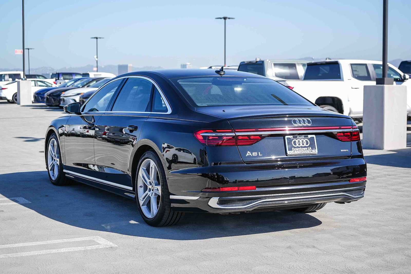 Used 2025 Audi A8 L 3.0T AWD/4WD image 9