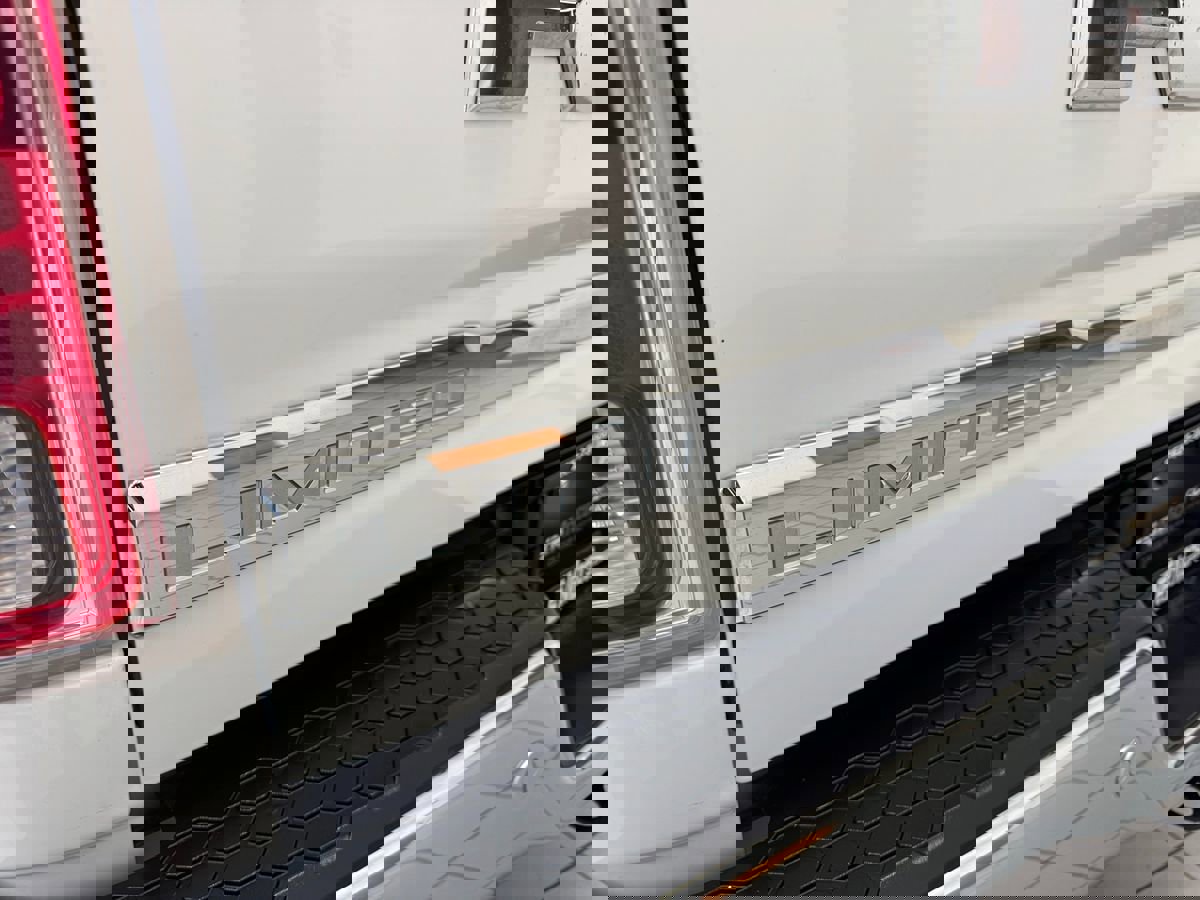 Used 2016 RAM 1500 Limited image 76