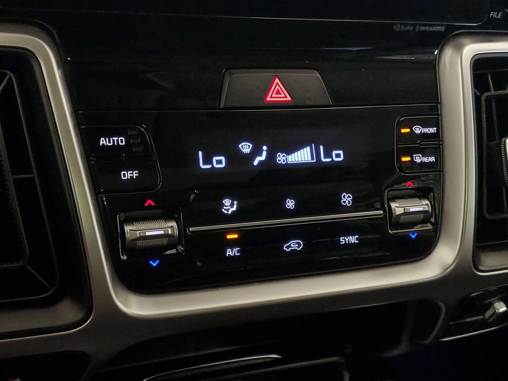 Used 2022 Kia Sorento X-Line EX AWD/4WD image 18