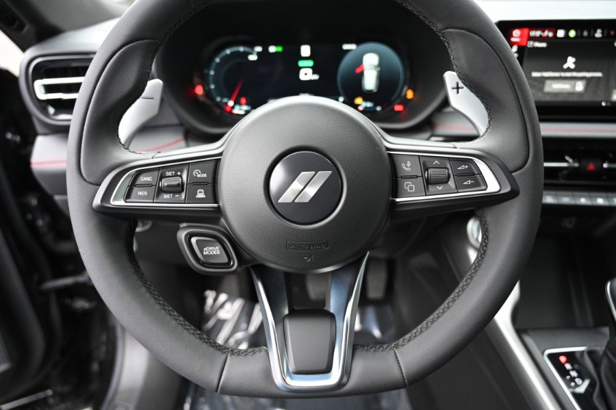Used 2024 Dodge Hornet R/T w/ R/T Blacktop Package image 21
