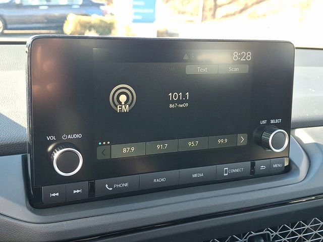 Used 2025 Honda Accord SE image 18