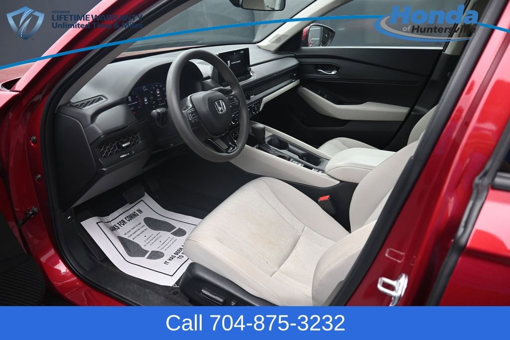 Used 2024 Honda Accord EX image 13