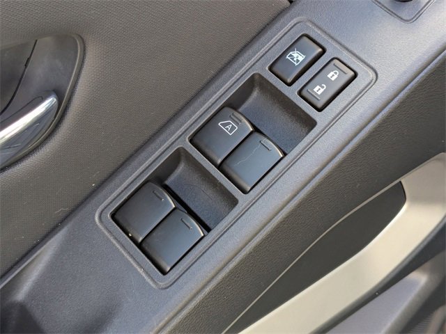 Used 2022 Nissan Frontier SV image 14