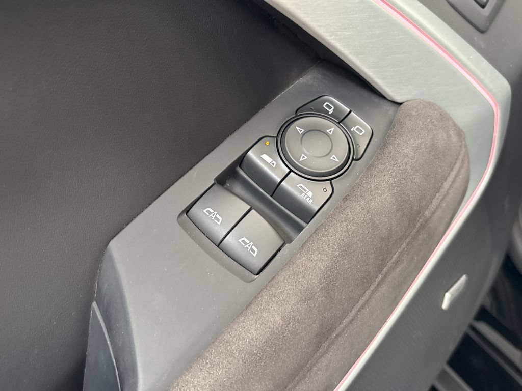 Used 2023 Chevrolet Camaro SS RWD image 15