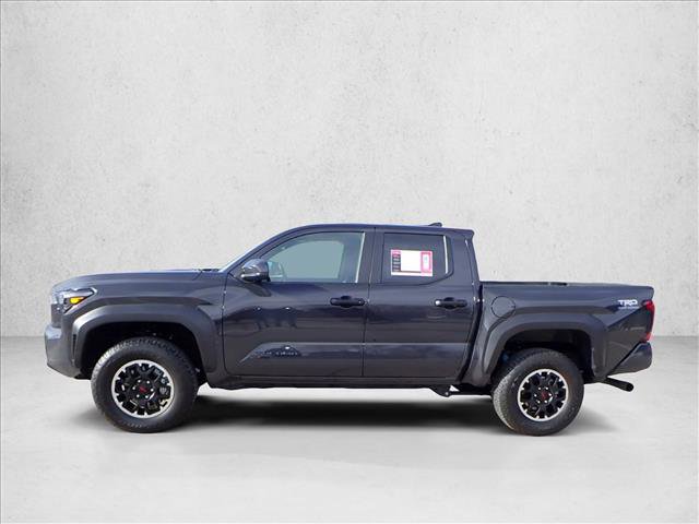 Used 2025 Toyota Tacoma TRD Off-Road image 2