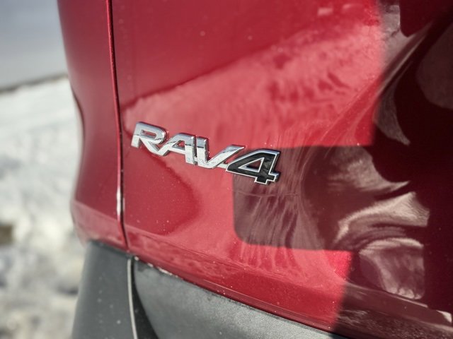 Certified 2023 Toyota RAV4 XLE image 40