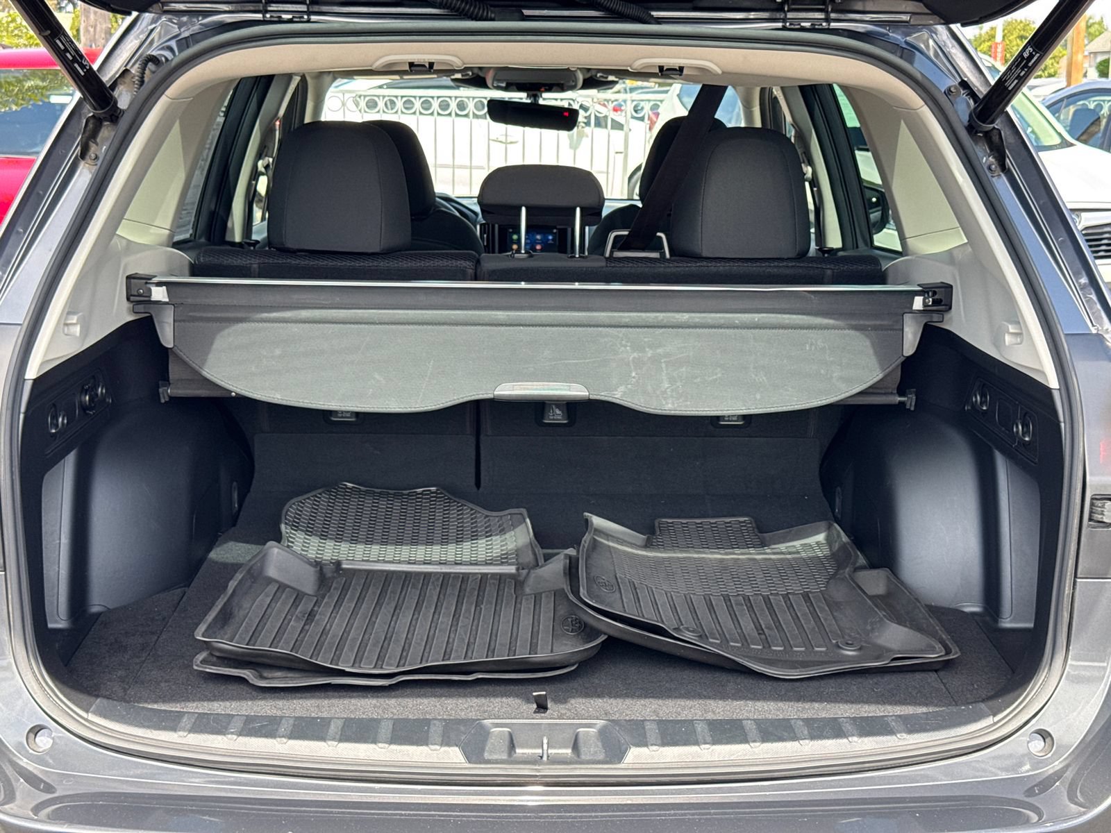 Certified 2023 Subaru Forester Premium AWD/4WD image 7