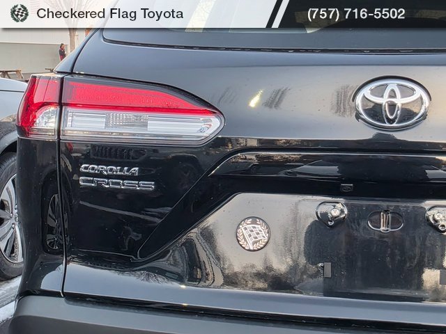 Certified 2025 Toyota Corolla Cross L image 7