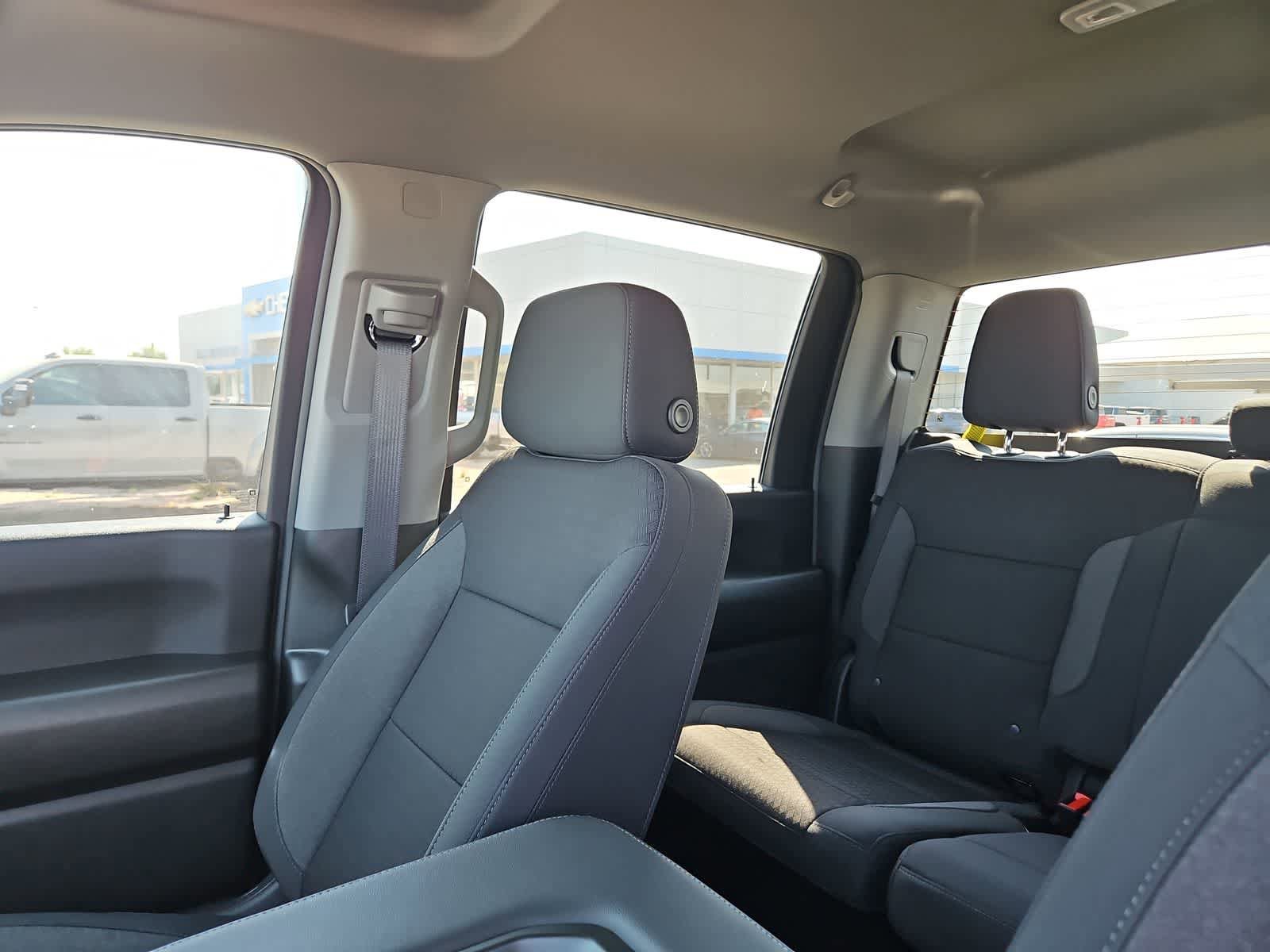 Used 2025 Chevrolet Silverado 2500 Custom w/ Custom Convenience Package AWD/4WD image 22