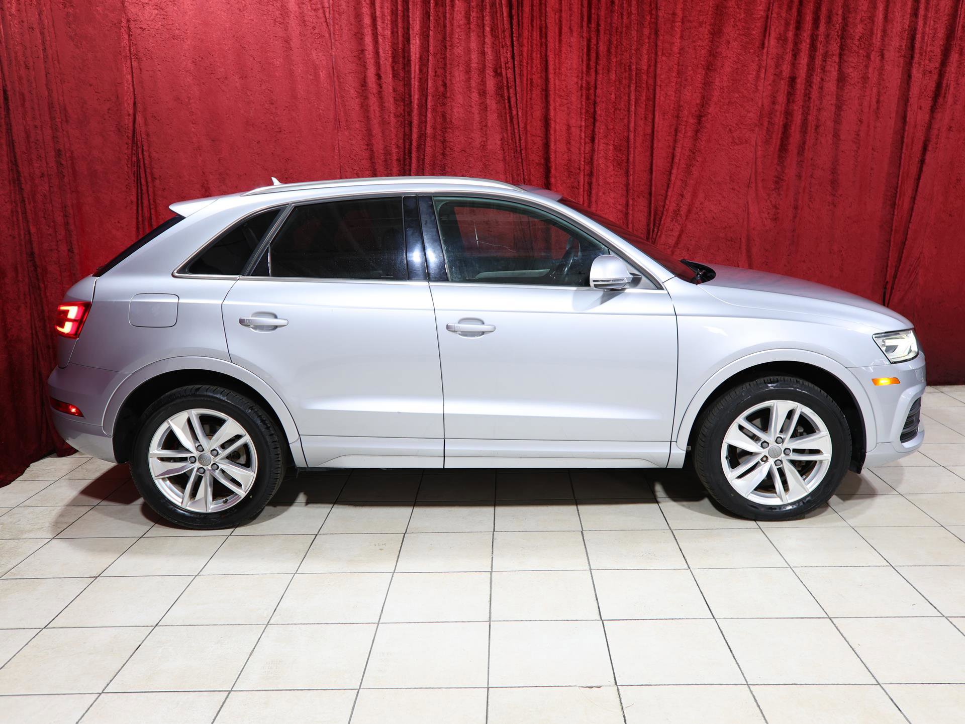 Used 2016 Audi Q3 2.0T Premium Plus AWD/4WD image 8