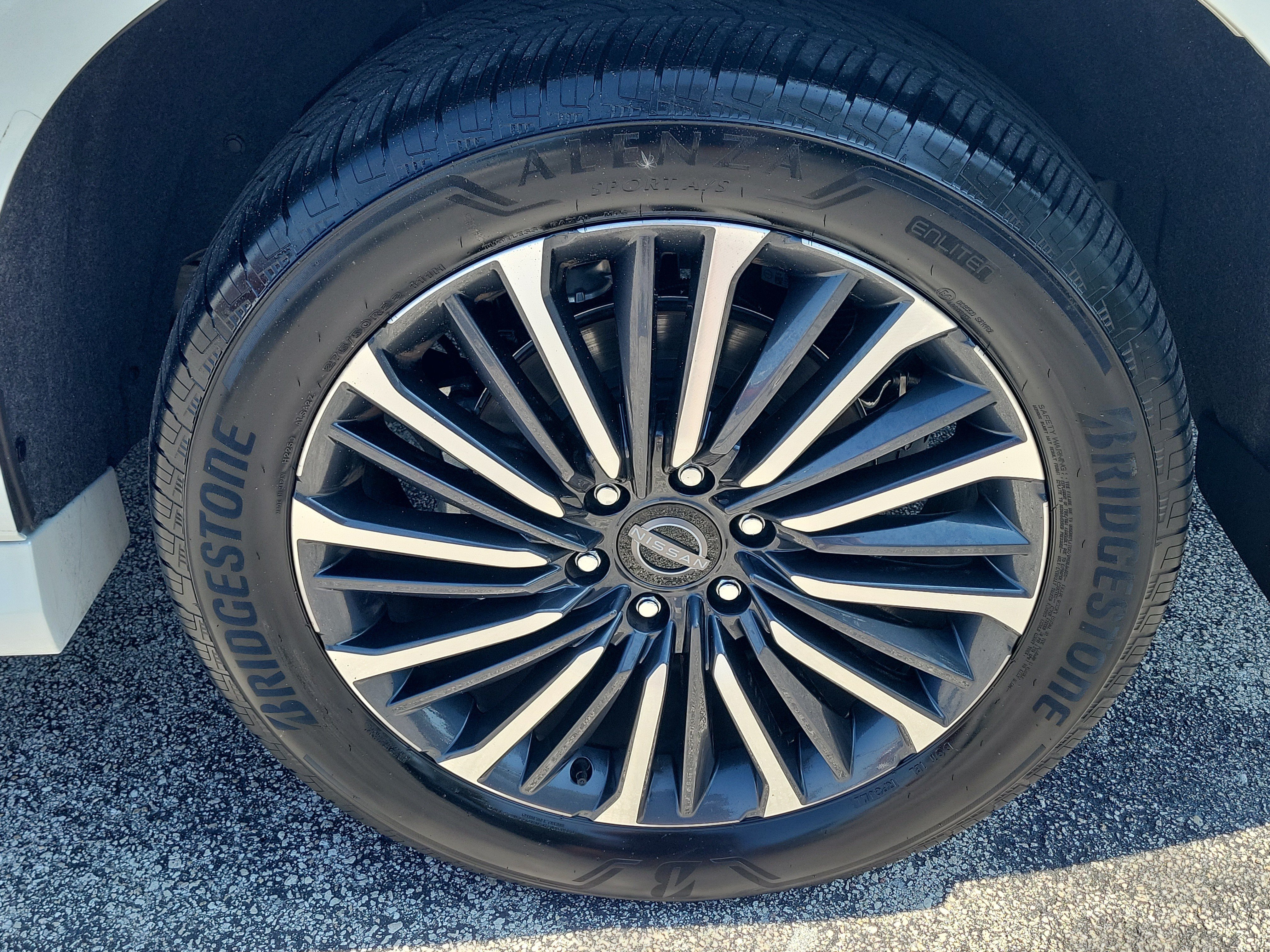 Certified 2025 Nissan Armada Platinum Reserve RWD image 9