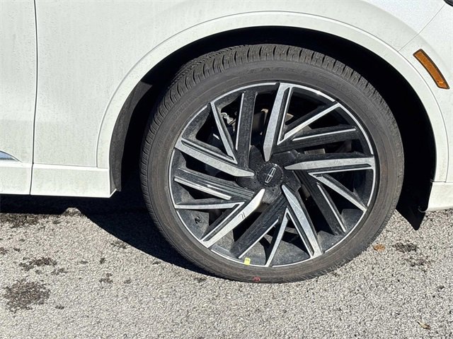 New 2026 Lincoln Aviator Black Label w/ Dynamic Handling Package image 9