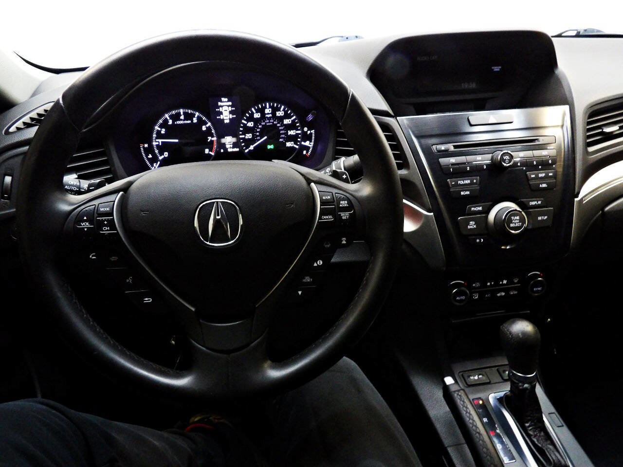 Used 2019 Acura ILX image 16