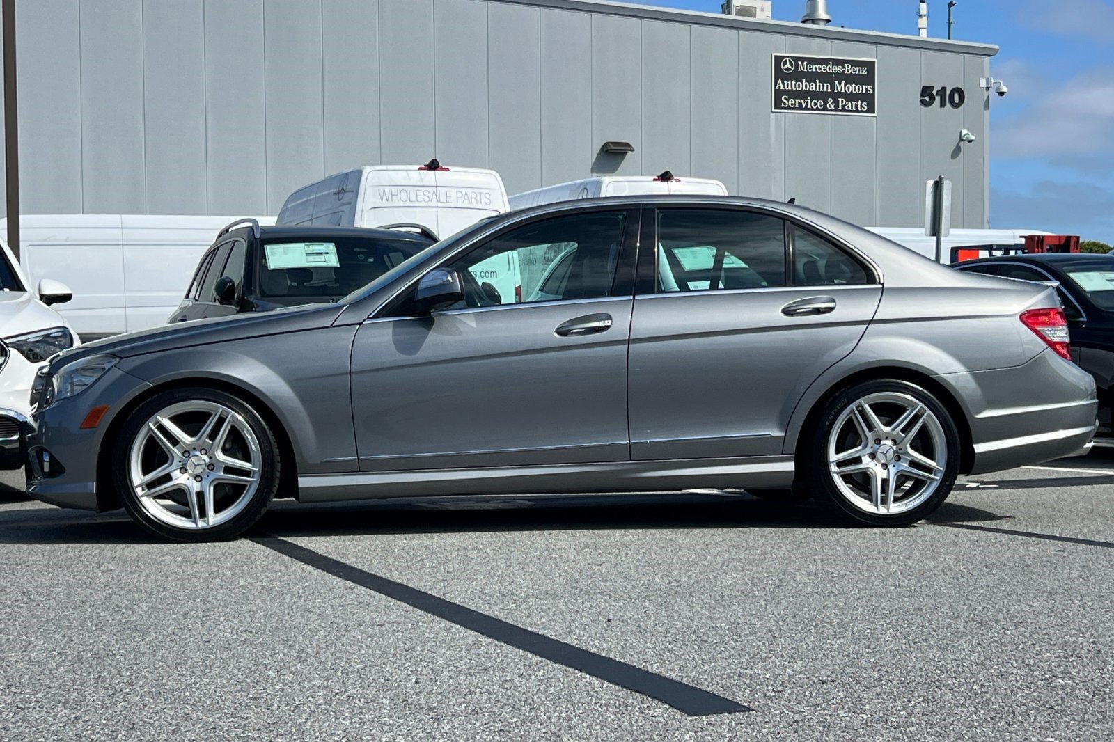 Used 2009 Mercedes-Benz C 350 Sport image 2