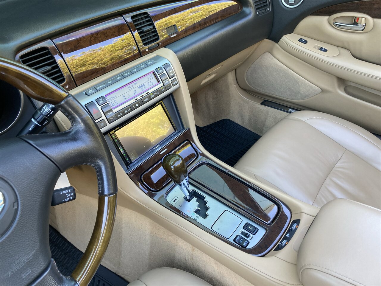 Used 2007 Lexus SC 430 Convertible image 22