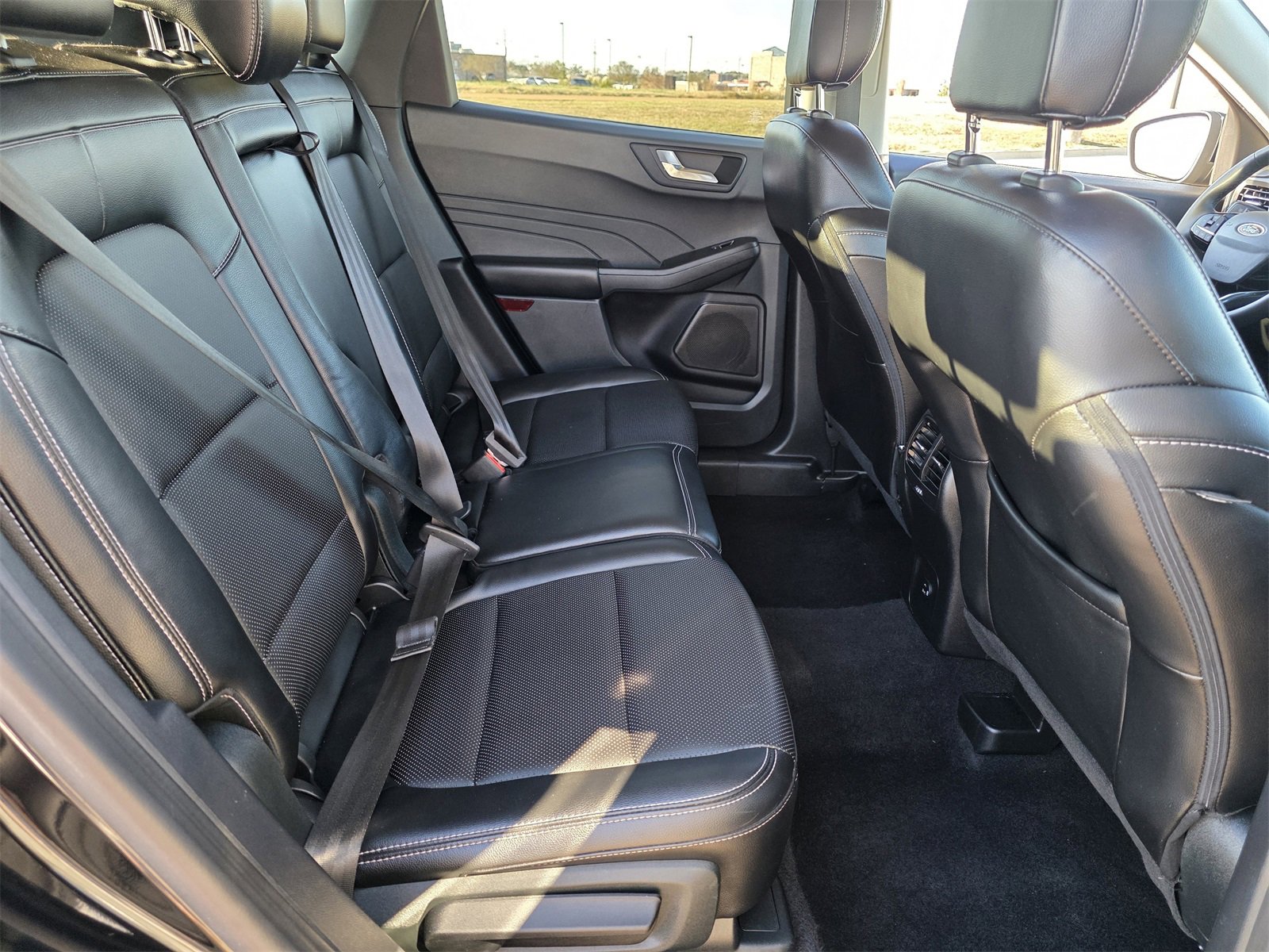 Used 2022 Ford Escape SEL image 25