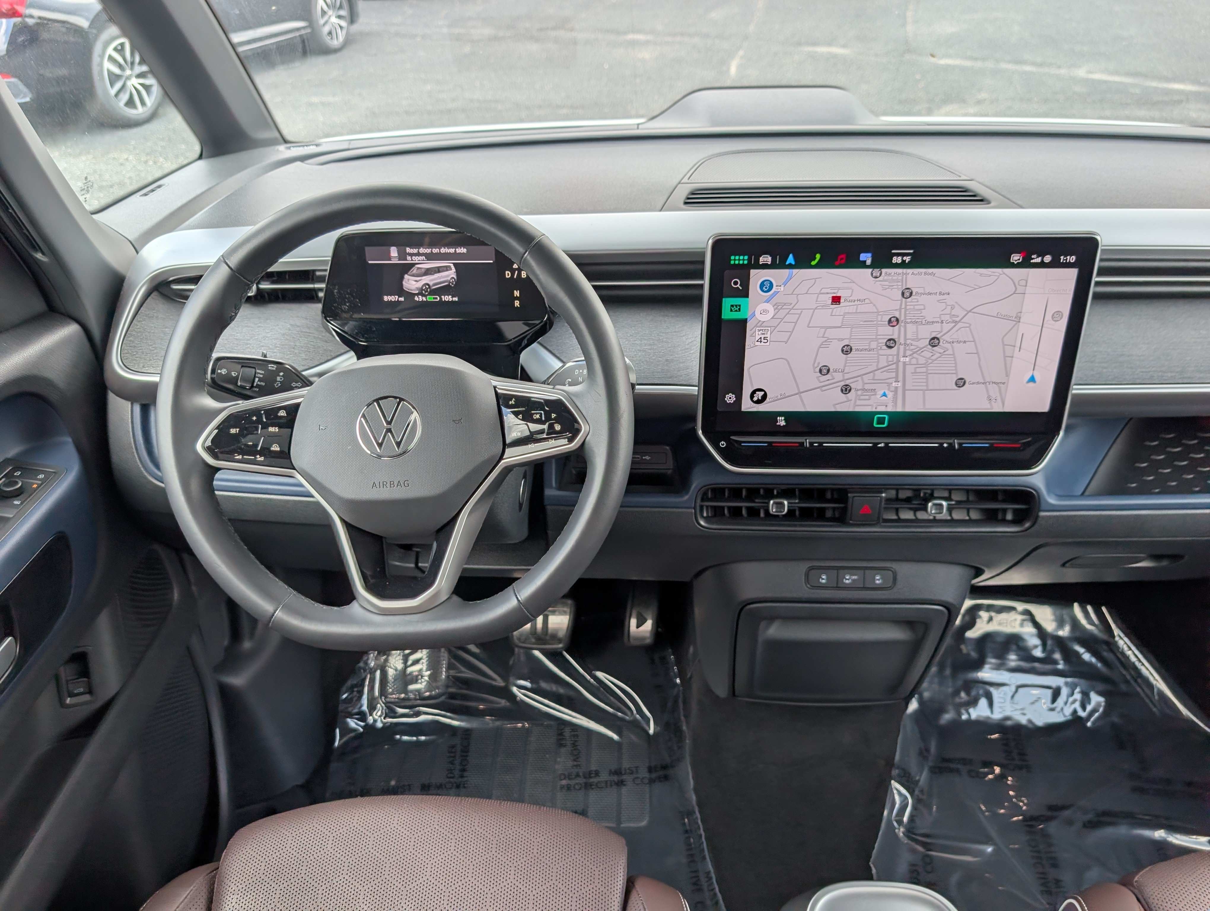 Used 2025 Volkswagen ID. Buzz Pro S Plus w/ Cupholders Package RWD image 18