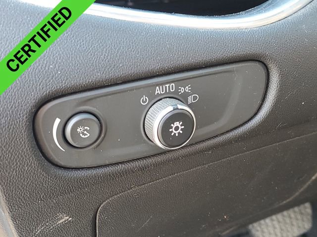 Certified 2017 Chevrolet Malibu LT image 34