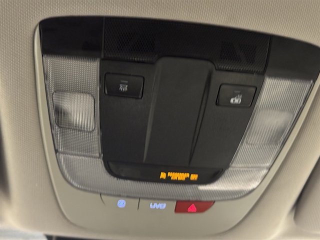 Used 2022 Kia Sorento S image 31