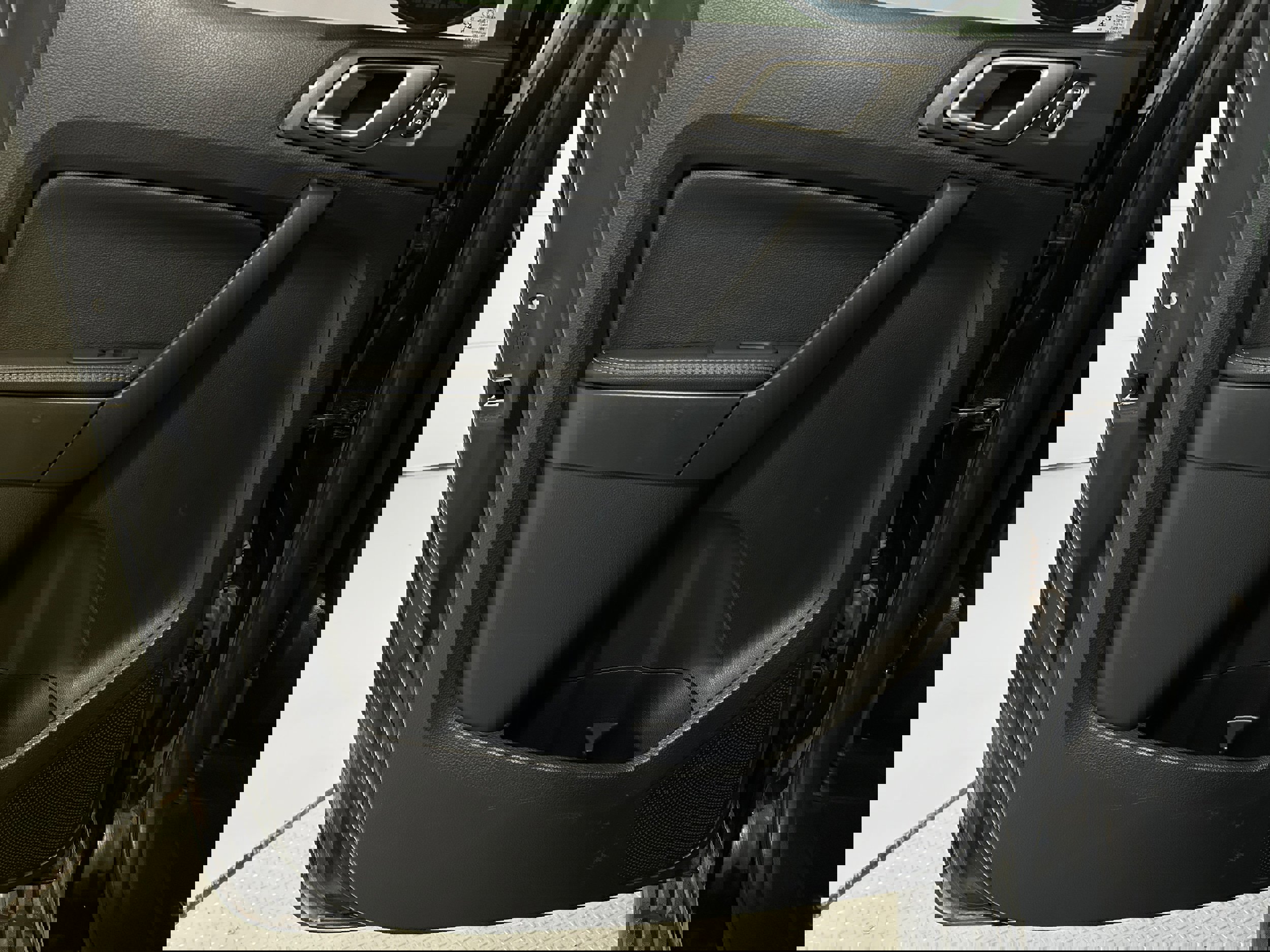 Used 2019 Ford Ranger Lariat w/ Black Appearance Package image 27