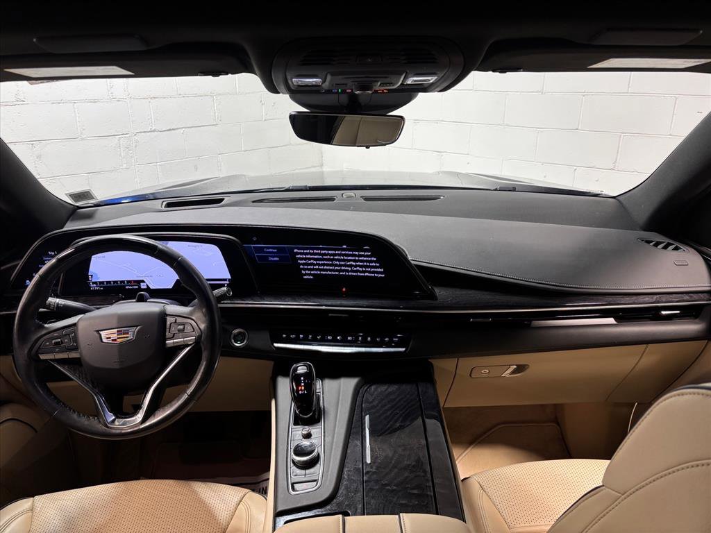 Used 2023 Cadillac Escalade Premium Luxury image 35