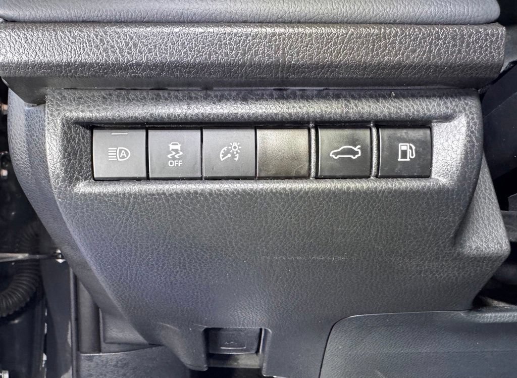 Certified 2025 Toyota Camry XSE AWD/4WD image 27