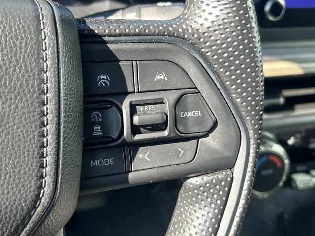 Used 2024 Toyota Tacoma SR5 AWD/4WD image 22