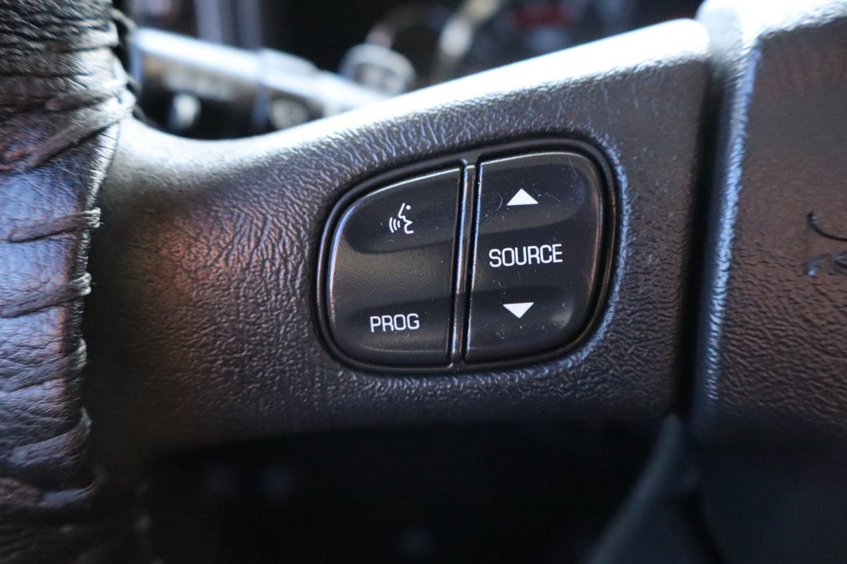 Used 2007 Chevrolet Silverado 3500 LT w/ Heavy-Duty Power Package AWD/4WD image 31